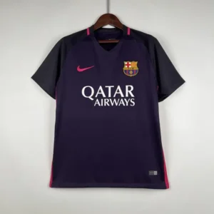 retro-laliga-barcelona-barcelona-visitante-2016-17_0.webp Barcelona Visitante 2016-17 - Versión Retro