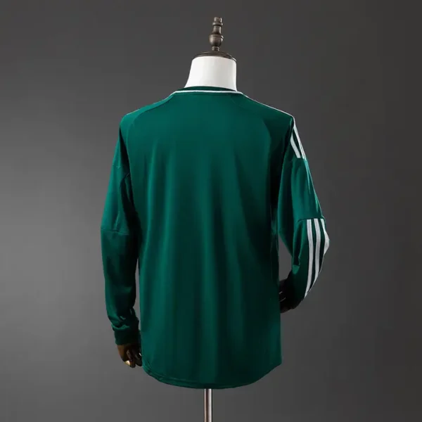 Real Madrid Alternativa 2012-13 - Versión Retro