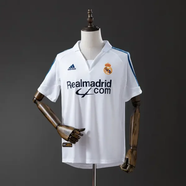 Real Madrid Local 2001-02 - Versión Retro