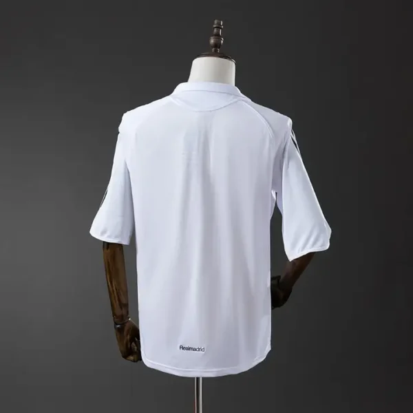 Real Madrid Local 2005-06 - Versión Retro
