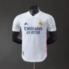 retro-laliga-real-madrid-real-madrid-local-2020-21_l0.webp Real Madrid Local 2020-21 - Versión Retro