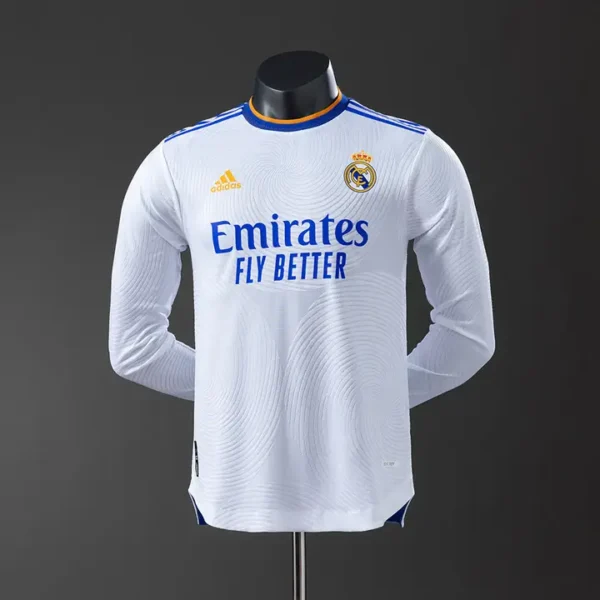 Real Madrid Local 2021-22 - Versión Retro