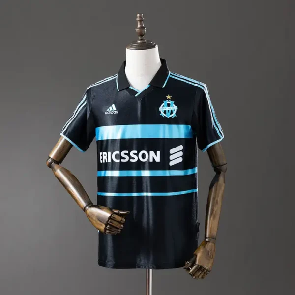 Marseille Visitante 1999-00 - Versión Retro
