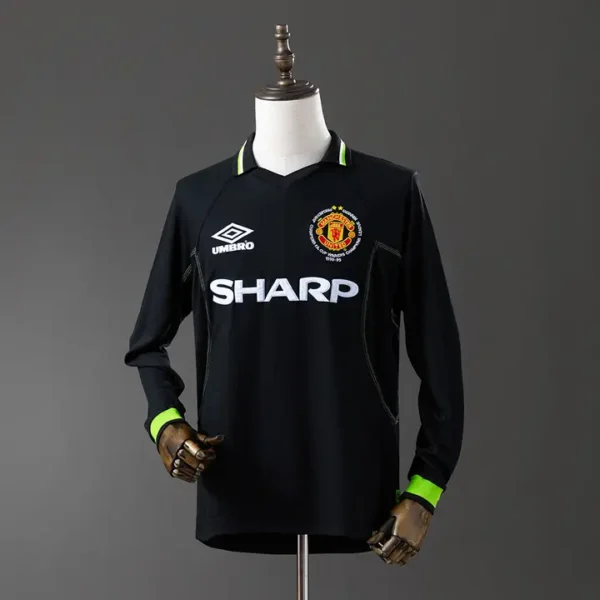 Manchester United Alternativa 1998-99 - Versión Retro