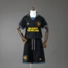 retro-premier-manchester-united-manchester-united-visitante-1993-94_0.webp Manchester United Visitante 1993-94 - Versión Retro