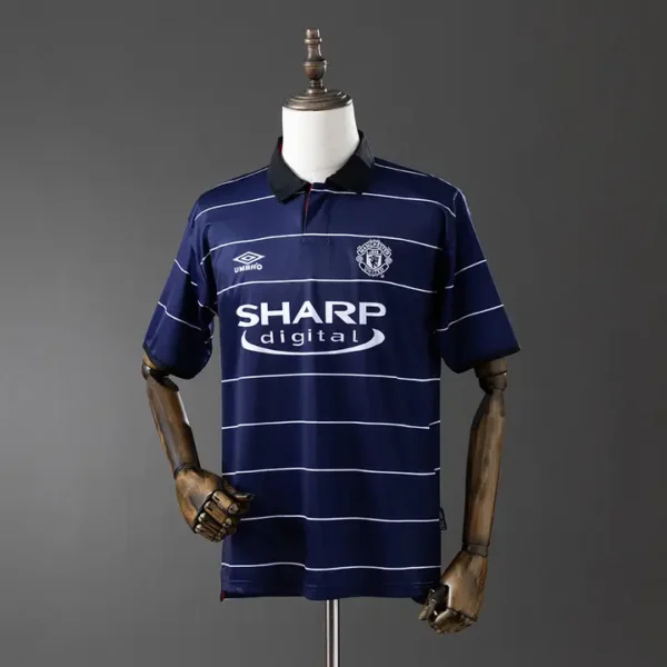 Manchester United Visitante 1999-00 - Versión Retro