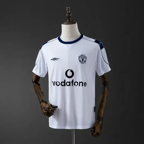 Manchester United Visitante 2000-01 - Versión Retro