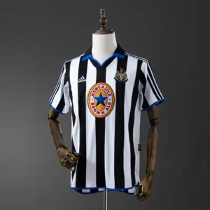 Newcastle United Local 1999-00 - Versión Retro