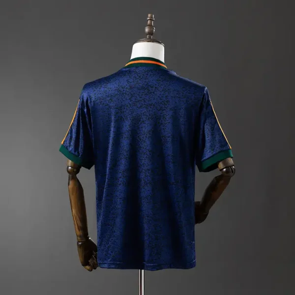 Newcastle United Visitante 1997-98 - Versión Retro