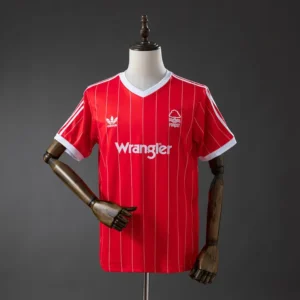 Nottingham Forest Local 1982-84 - Versión Retro