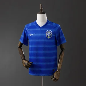 retro-sel-conmebol-brasil-brasil-visitante-2014_0.webp Brasil Visitante 2014 - Versión Retro