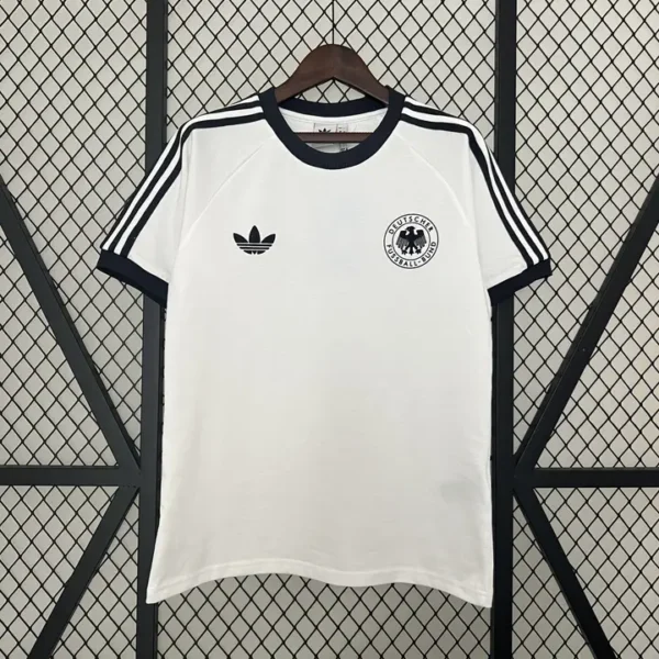 Alemania Especial Blanco - Versión Retro