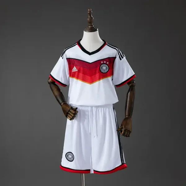Alemania Local 2014 - Versión Retro