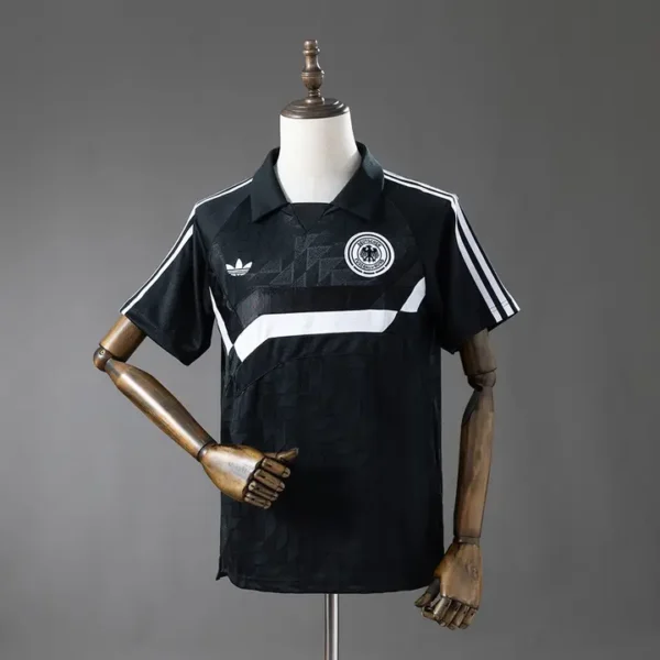 Alemania Visitante 1988-90 - Versión Retro
