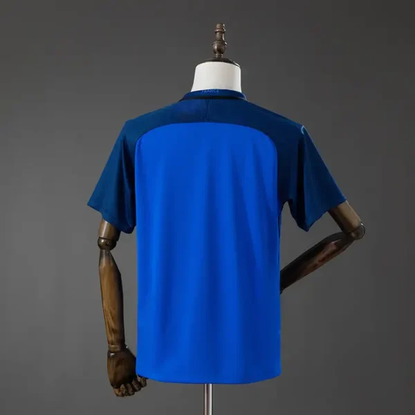 retro-sel-uefa-francia-francia-local-2016_1.webp Francia Local 2016 - Versión Retro