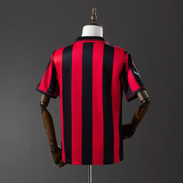 AC Milan Local 1996-97 - Versión Retro