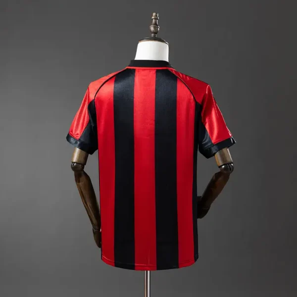AC Milan Local 1998-99 - Versión Retro