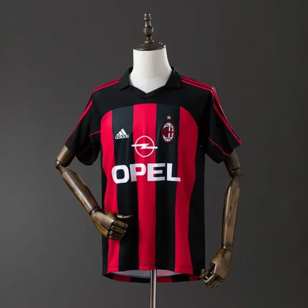 AC Milan Local 2000-02 - Versión Retro