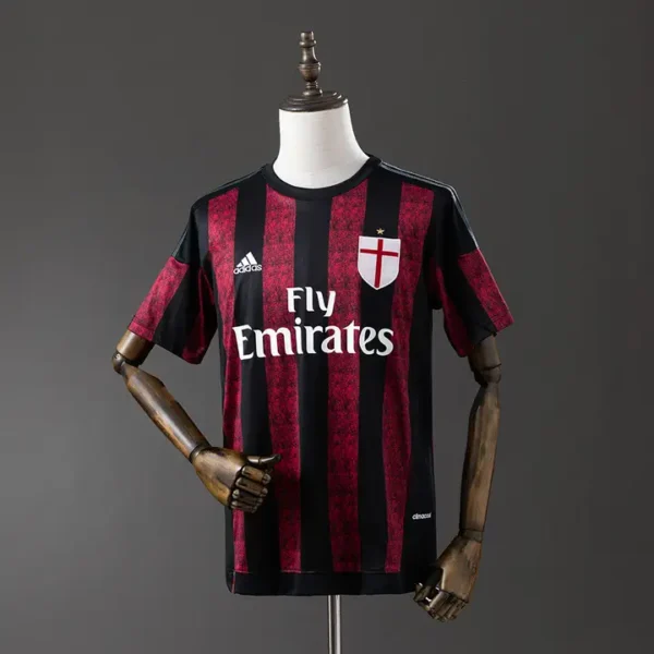 AC Milan Local 2015-16 - Versión Retro