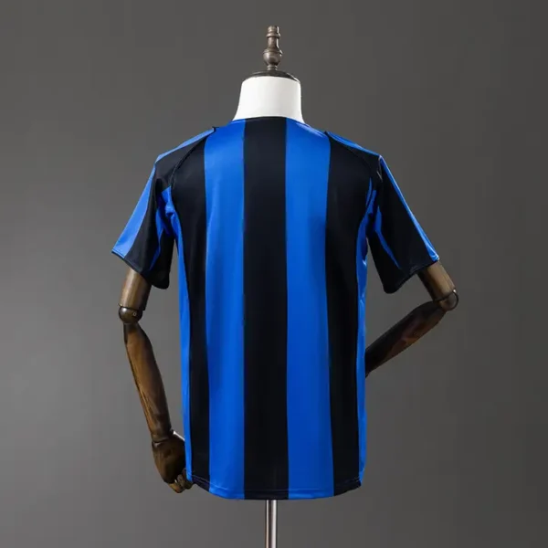 Inter Milan Local 2004-05 - Versión Retro