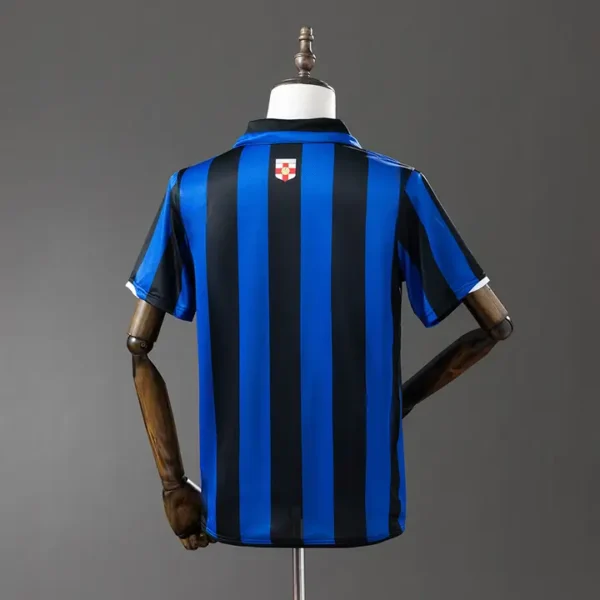 retro-seriea-inter-de-milan-inter-milan-local-2007-08_1.webp Inter Milan Local 2007-08 - Versión Retro