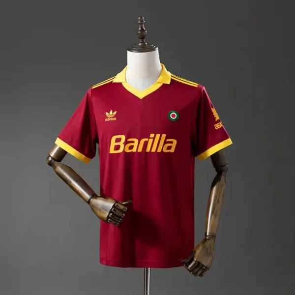 retro-seriea-roma-roma-local-1991-92_0.webp Roma Local 1991-92 - Versión Retro