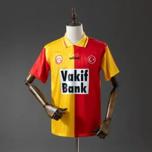 Galatasaray Local 1996-97 - Versión Retro